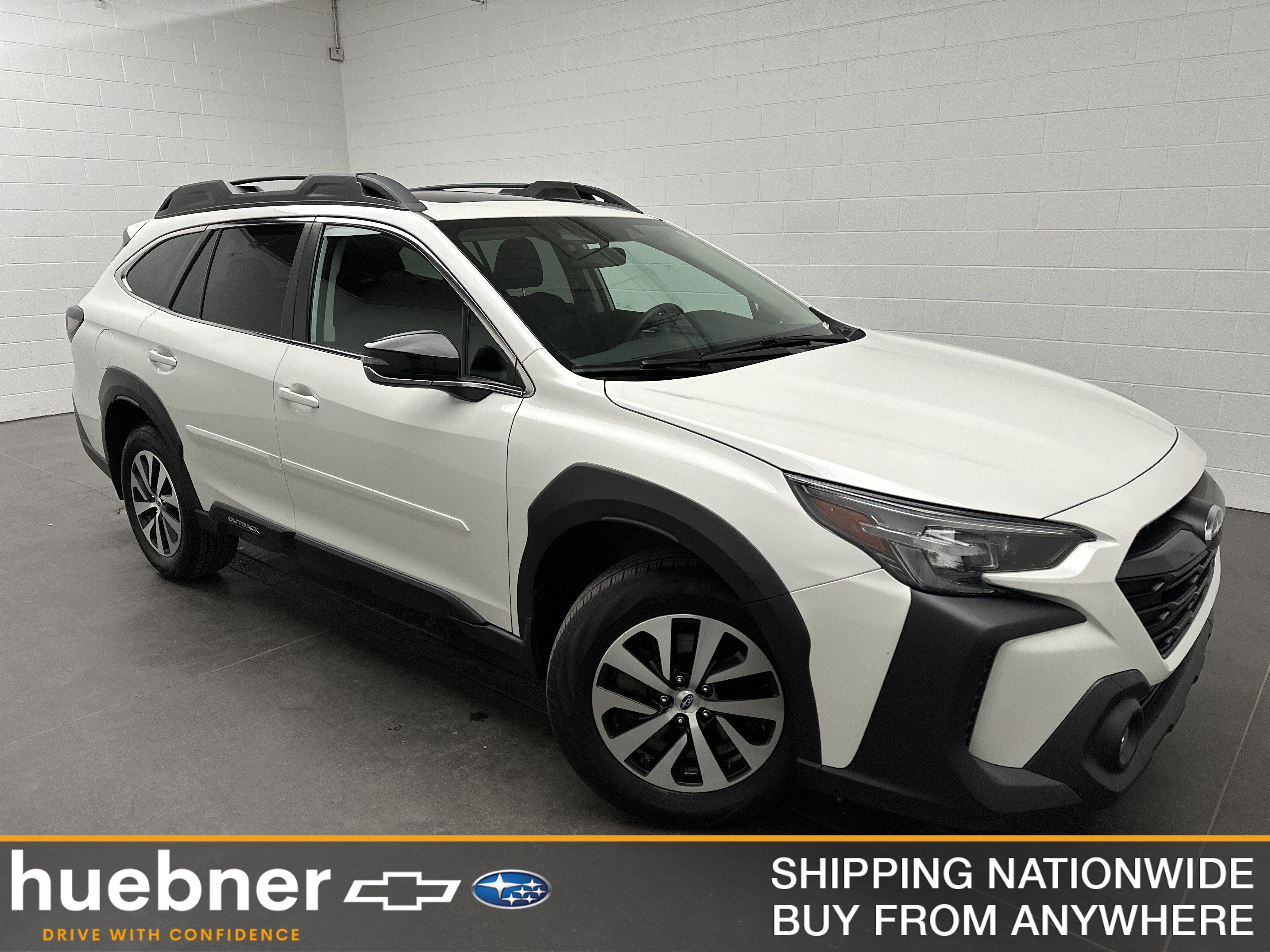 Used 2025 Subaru Outback Premium AWD/4WD image 1