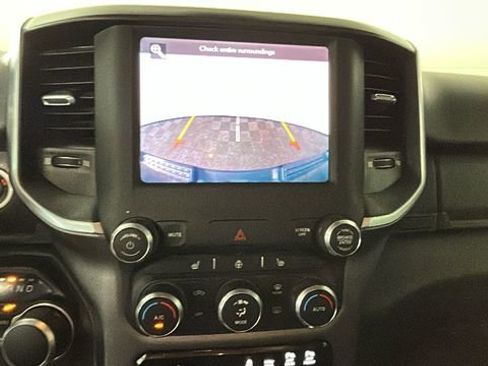 Used 2019 RAM 1500 Big Horn AWD/4WD image 25