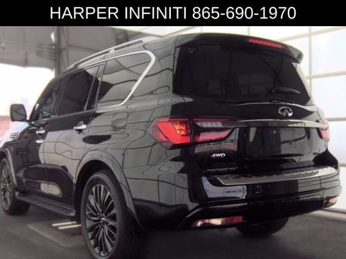 Used 2024 INFINITI QX80 Sensory AWD/4WD image 2