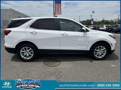 Used 2024 Chevrolet Equinox LT AWD/4WD image 5