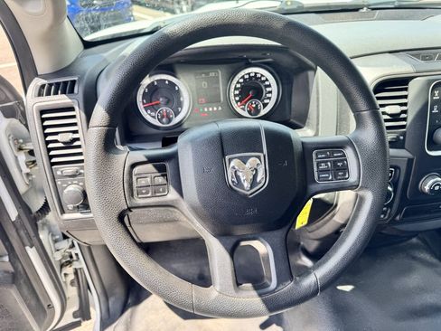 Used 2014 RAM 1500 Tradesman AWD/4WD image 23
