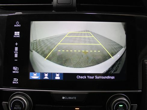 Used 2017 Honda Civic Touring image 15