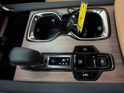 Used 2025 Lexus RX 350 Premium w/ Convenience Package FWD image 16