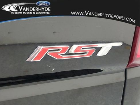 Used 2021 Chevrolet Silverado 1500 RST image 8