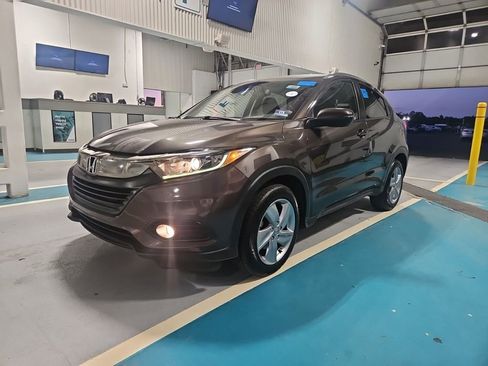 Used 2019 Honda HR-V EX image 1
