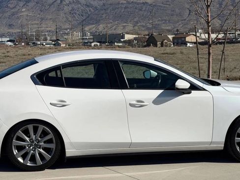 Used 2023 MAZDA MAZDA3 s image 5