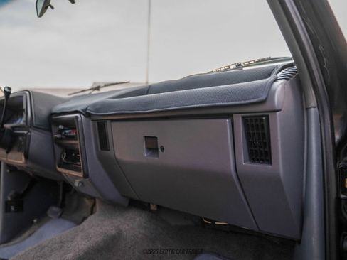 Used 1991 Ford Bronco AWD/4WD image 32