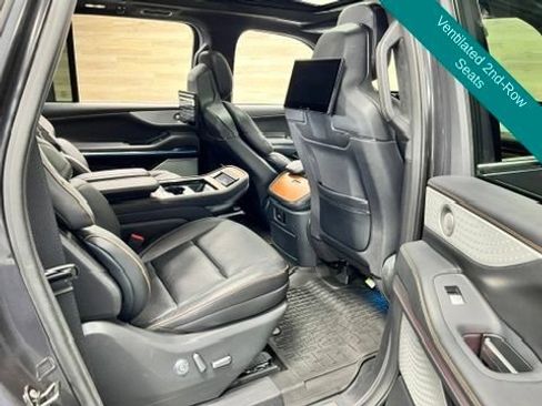Used 2025 Lincoln Navigator L Black Label AWD/4WD image 15
