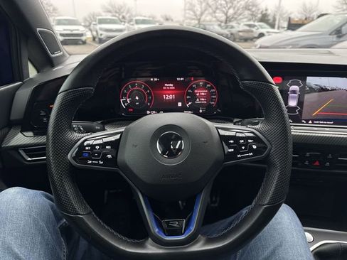 Used 2022 Volkswagen Golf R AWD/4WD image 18