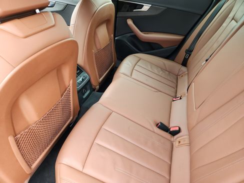 Used 2021 Audi A4 2.0T Premium w/ Convenience Package image 30