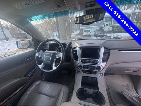 Used 2015 GMC Yukon SLT w/ Open Road Package image 4