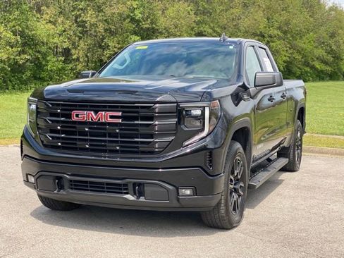 Certified 2026 GMC Sierra 1500 Elevation AWD/4WD image 3