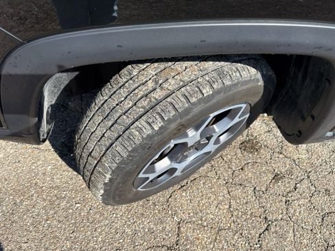 Used 2022 Jeep Compass Trailhawk w/ Trailhawk Convenience Group image 2