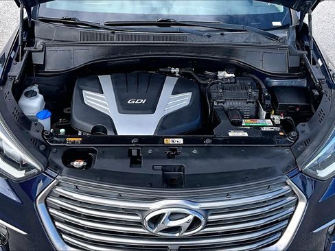 Used 2018 Hyundai Santa Fe Limited AWD/4WD image 11