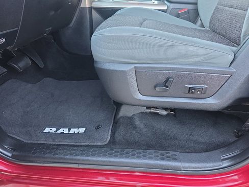 Used 2013 RAM 2500 Big Horn image 19