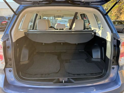 Used 2017 Subaru Forester 2.5i w/ Alloy Wheel Package AWD/4WD image 16