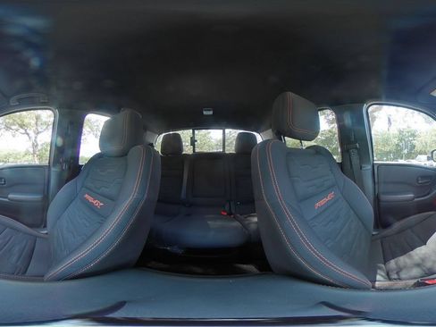 Used 2026 Nissan Frontier PRO-4X AWD/4WD image 41