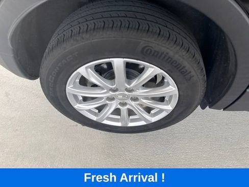 Used 2023 Cadillac XT4 Luxury FWD image 23