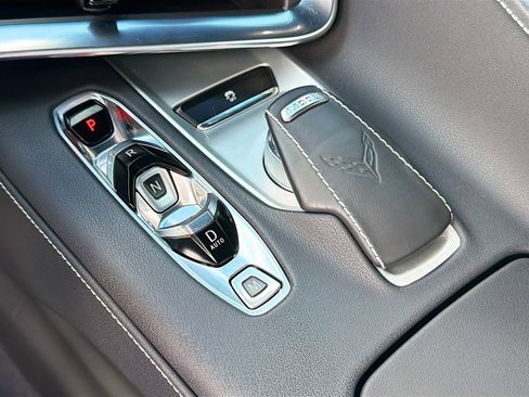 Used 2021 Chevrolet Corvette Stingray Convertible w/ 1LT image 25