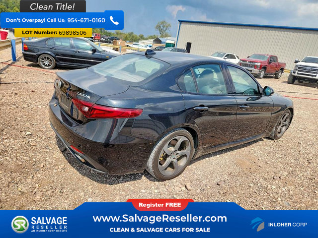 Used 2017 Alfa Romeo Giulia RWD image 4