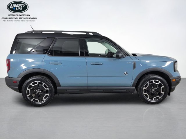Certified 2023 Ford Bronco Sport Outer Banks AWD/4WD image 2