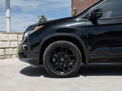 Used 2021 Honda Pilot Black Edition image 4
