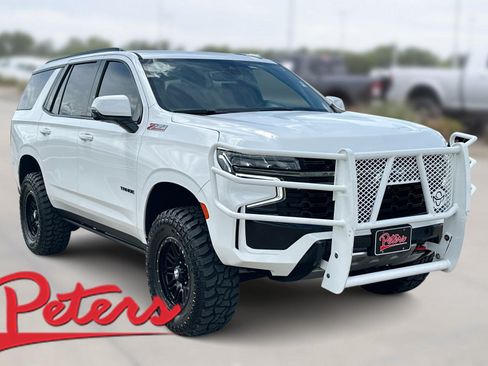 Used 2021 Chevrolet Tahoe Z71 w/ Luxury Package AWD/4WD image 1