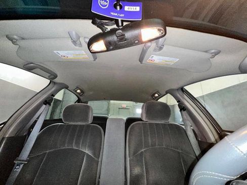 Used 2005 Buick Century Custom FWD image 31