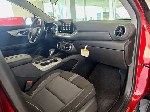 New 2025 Chevrolet Blazer LT image 14