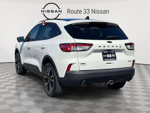 Used 2022 Ford Escape SEL w/ SEL Stealth AWD Package image 3
