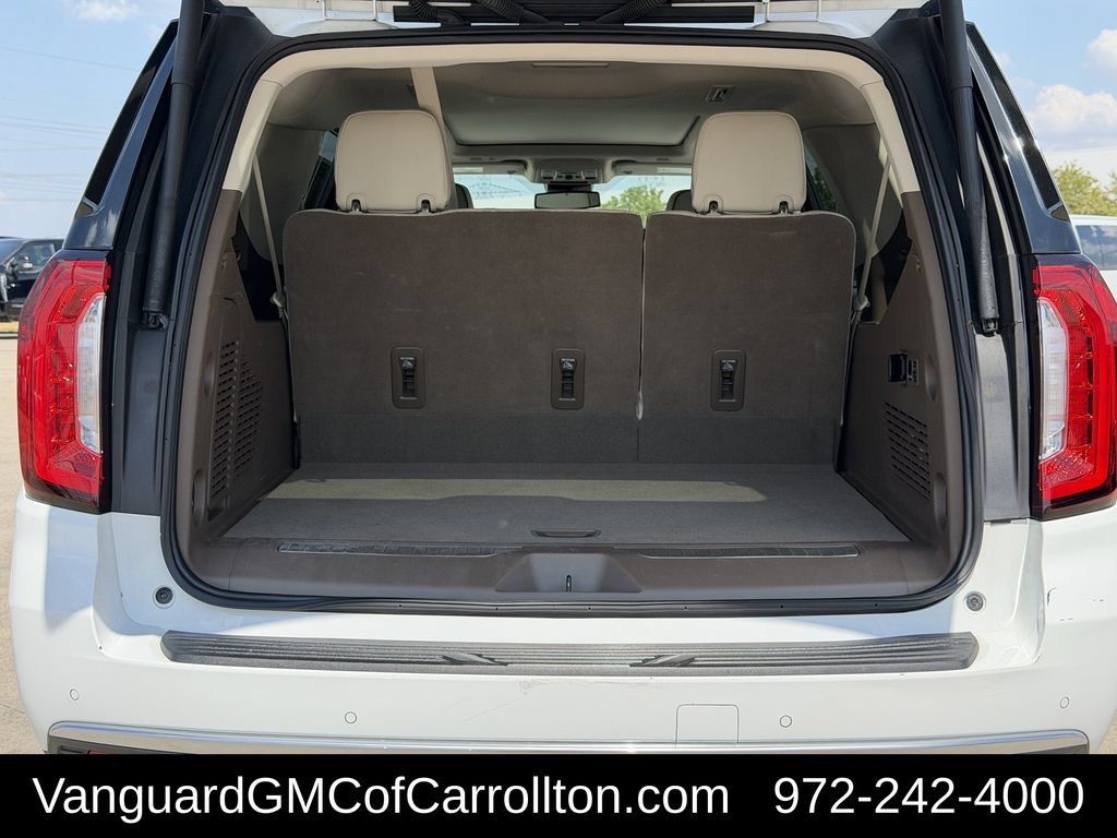 Used 2024 GMC Yukon XL Denali RWD image 41