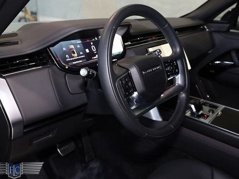 Used 2023 Land Rover Range Rover SV AWD/4WD image 29