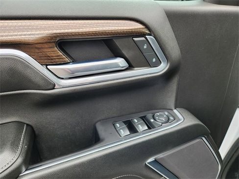 Used 2023 Chevrolet Silverado 1500 LT Trail Boss w/ Protection Package image 19