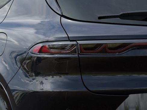 New 2025 Alfa Romeo Tonale AWD/4WD image 20