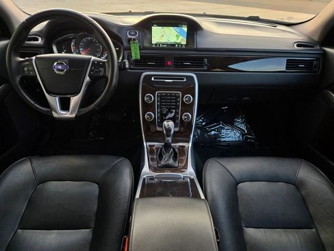 Used 2016 Volvo XC70 T5 Premier w/ Proximity Package AWD/4WD image 24