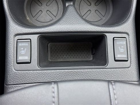 Used 2018 Nissan Rogue SL image 21