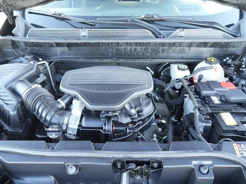 Used 2021 GMC Acadia Denali w/ GMC Pro Grade Package image 22