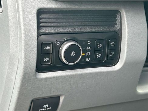New 2026 Ford F250 XLT w/ XLT Premium Package image 27