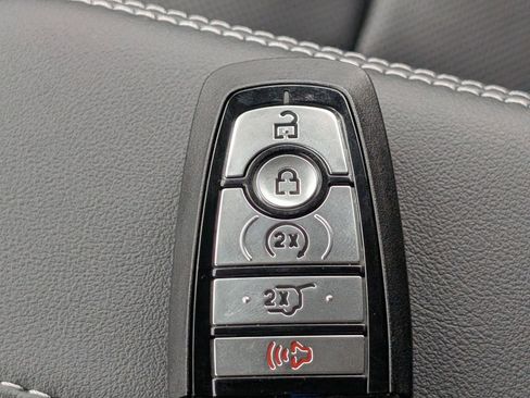 New 2025 Ford Expedition Max Platinum w/ Driver's Package image 31