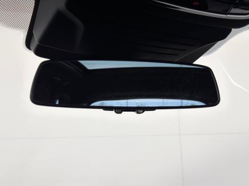 Used 2025 BMW X5 xDrive40i w/ Executive Package image 17