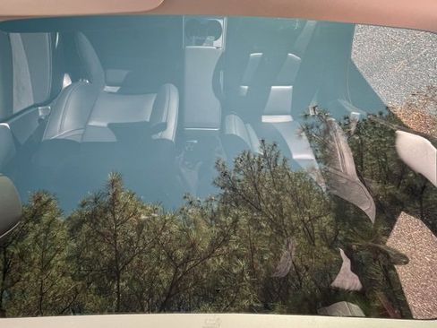 Used 2023 Tesla Model 3 Standard Range image 23