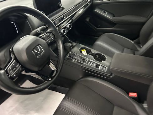 Used 2023 Honda Civic Sport image 10
