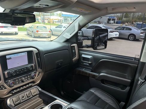 Used 2015 GMC Sierra 3500 Denali w/ Duramax Plus Package image 65