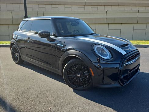 Used 2023 MINI Cooper S image 26