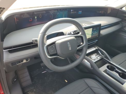 New 2026 Lincoln Nautilus Reserve w/ Jet Appearance Package AWD/4WD image 13