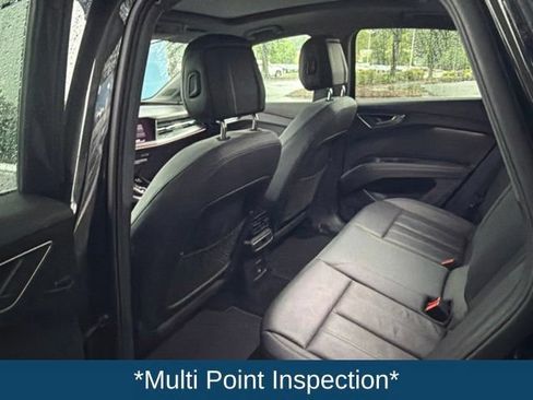 Used 2023 Audi Q4 e-tron Premium Plus w/ Premium Plus AWD/4WD image 6