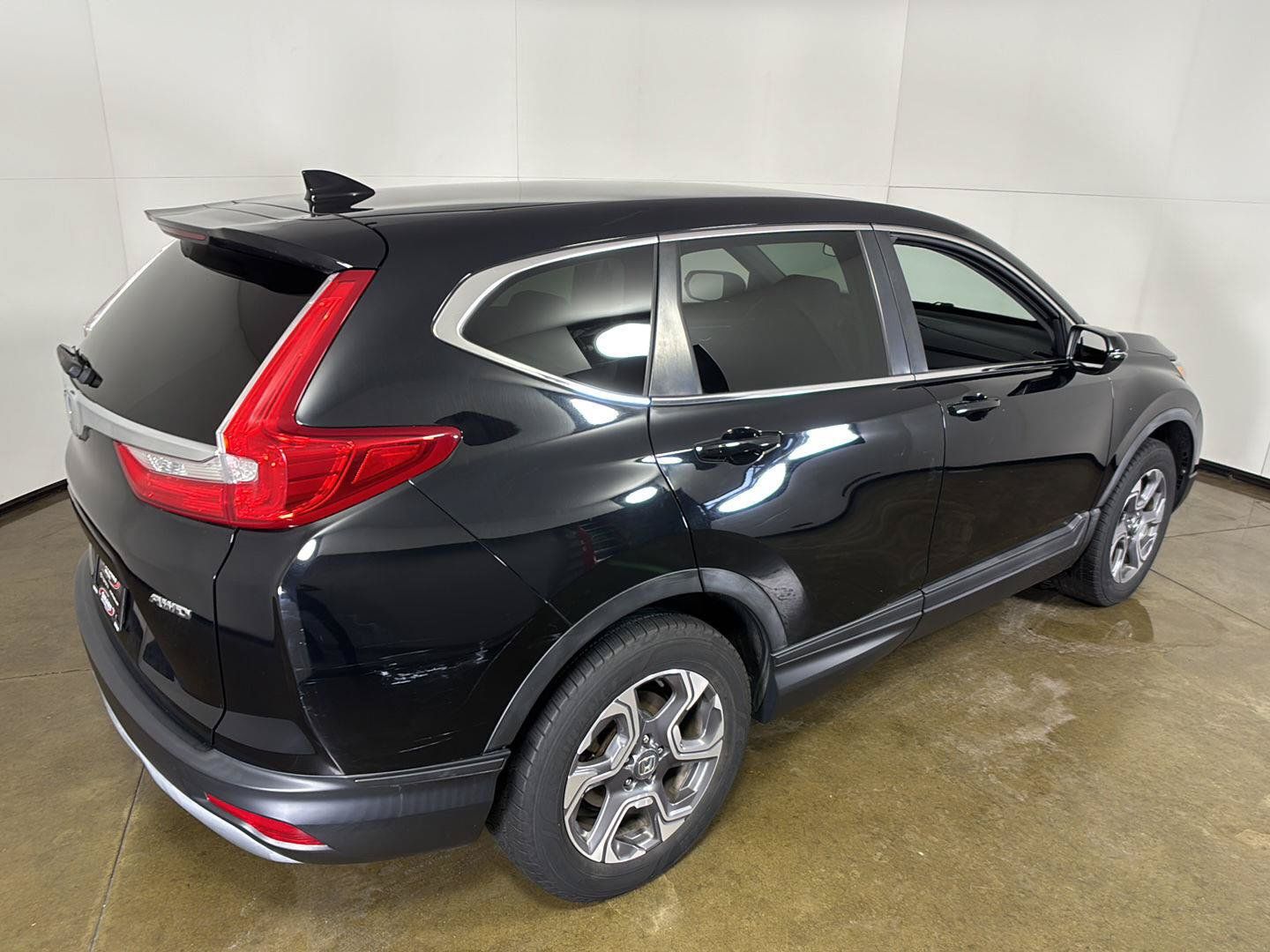 Used 2018 Honda CR-V EX image 10