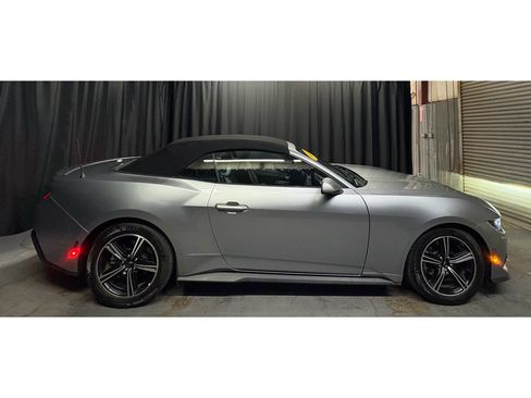 Used 2024 Ford Mustang Premium RWD image 4