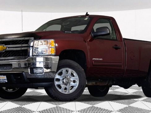 Used 2013 Chevrolet Silverado 2500 LT w/ Interior Plus Package image 2