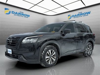 Certified 2023 Nissan Pathfinder SL w/ Black Appearance Package